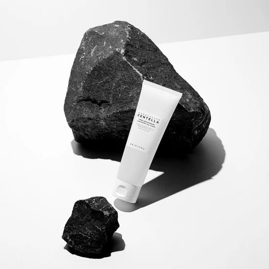 Tone Brightening Cleansing Gel Foam | Limpiador facial espumoso unifica tono e ilumina